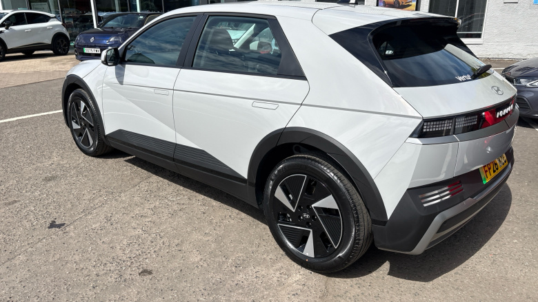 Hyundai IONIQ 5 125kW Advance 63 kWh 5dr Auto Electric Hatchback